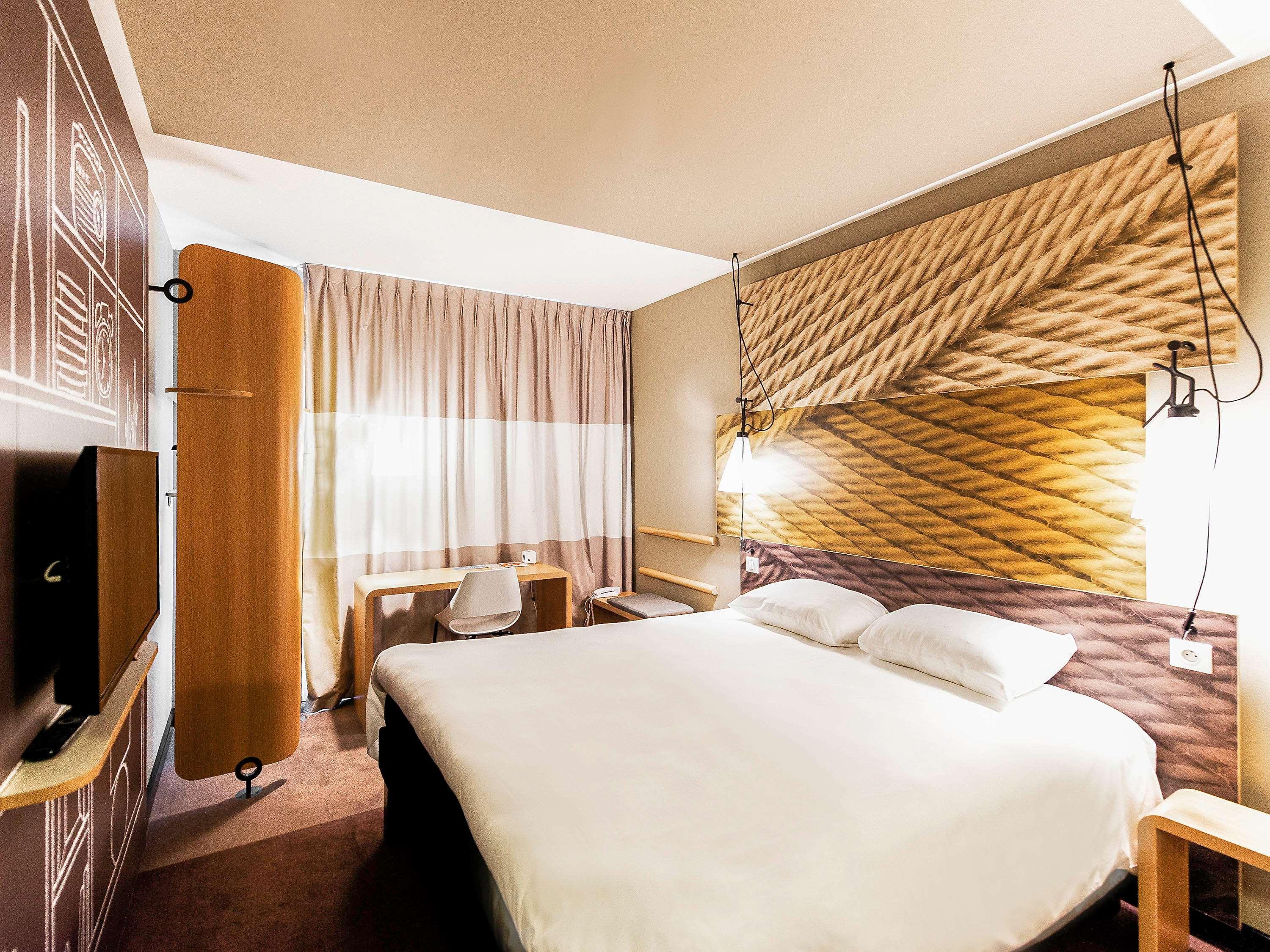 苏奇拉斯 Ibis Poznan Polnoc酒店 外观 照片