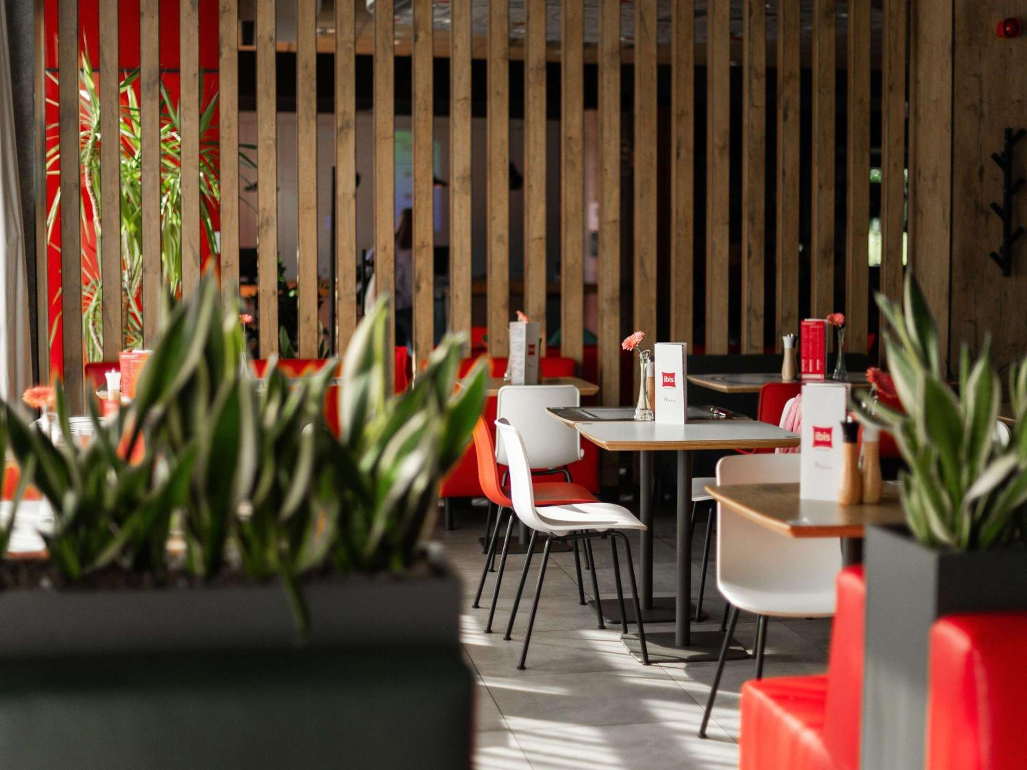 苏奇拉斯 Ibis Poznan Polnoc酒店 外观 照片