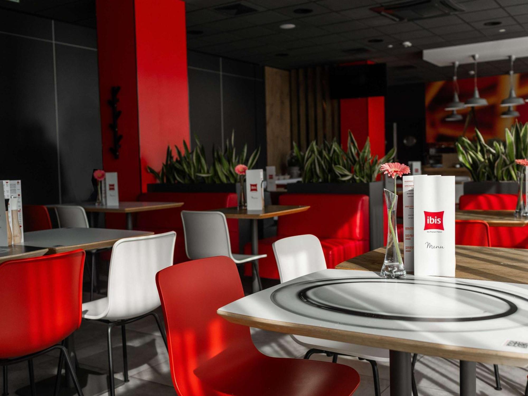 苏奇拉斯 Ibis Poznan Polnoc酒店 外观 照片